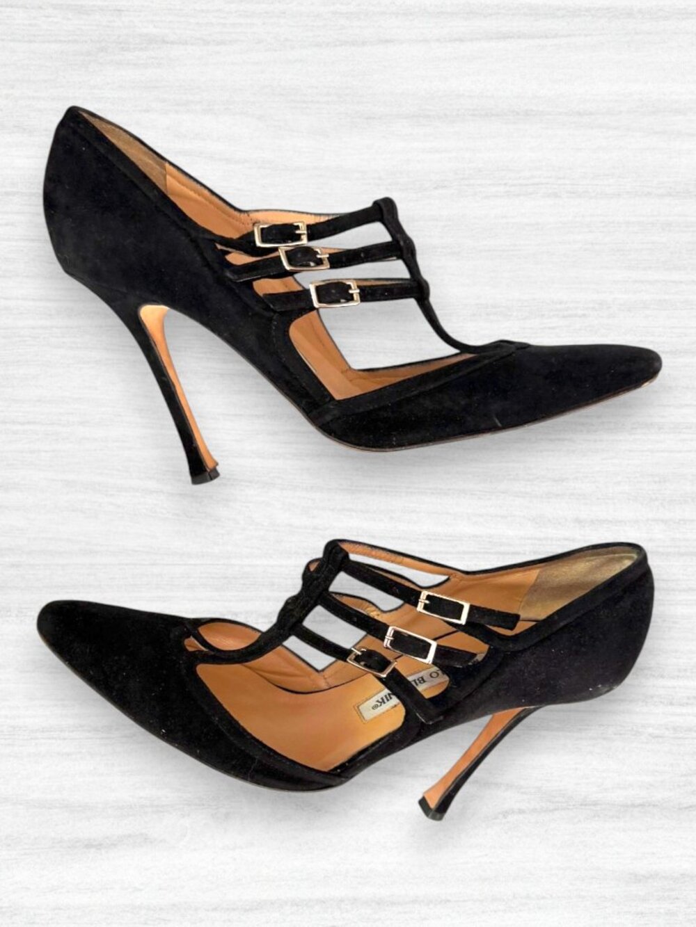 Manolo Blahnik Black Suede Triple Strap Caged T-Strap Pumps Heels 39.5 Italy